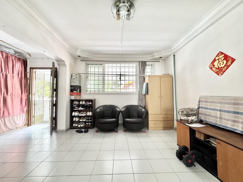 541 Hougang Avenue 8, 541 Hougang Avenue 8